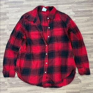 Gap Red and Black Plaid Button-Up Flannel Shirt